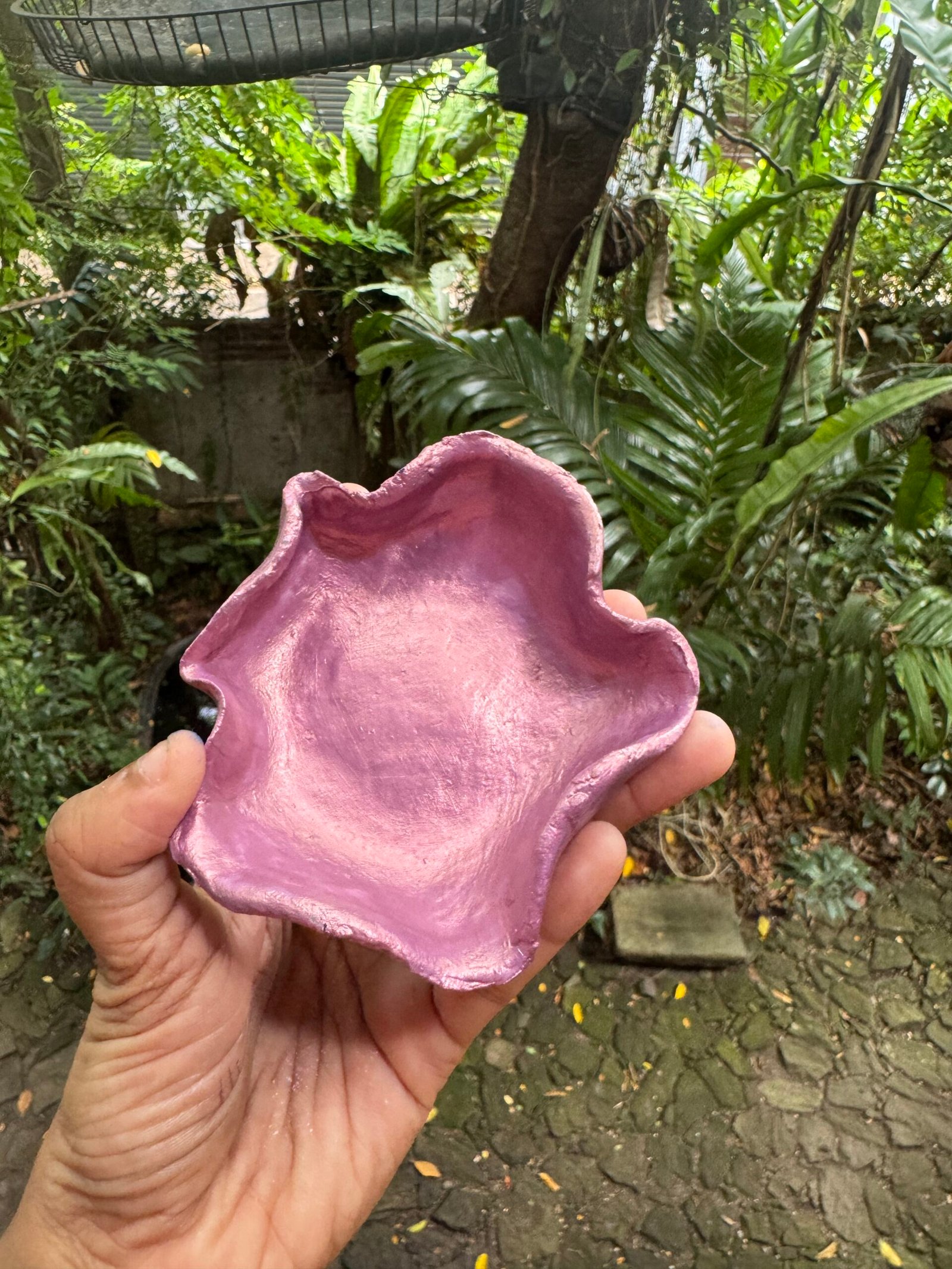 Ash tray